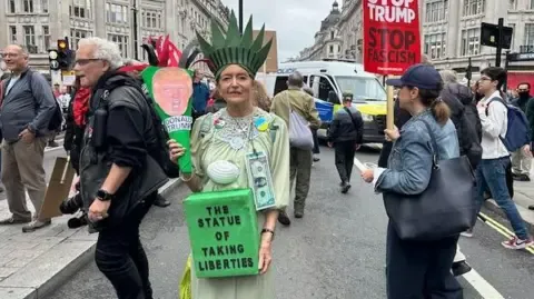 Countless Demonstrators Assemble in Downtown London to Challenge President Trump's Return Diplomatic Journey